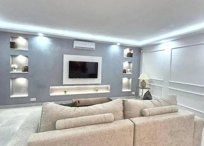 شقة Happy Travel Renovated Duplex ماربيا