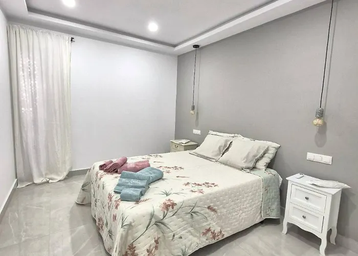 Happy Travel Renovated Duplex * ماربيا