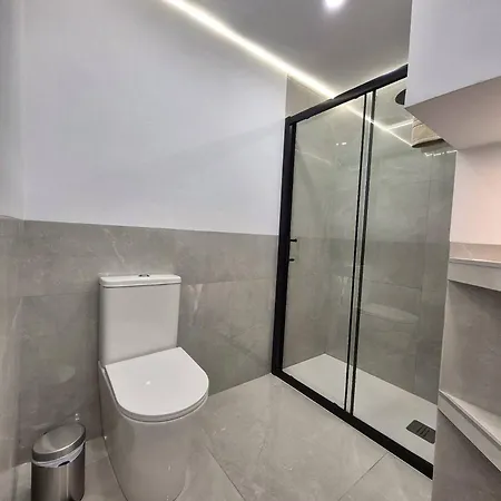 Happy Travel Renovated Duplex Appartamento *