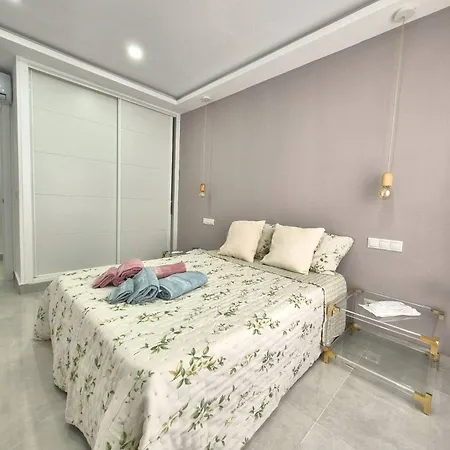 Happy Travel Renovated Duplex *