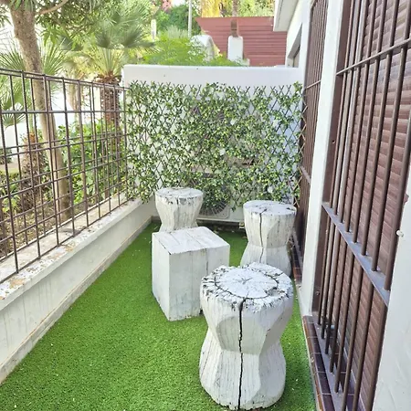 Happy Travel Renovated Duplex *