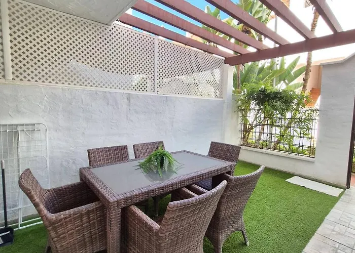 Happy Travel Renovated Duplex Apartment Marbella