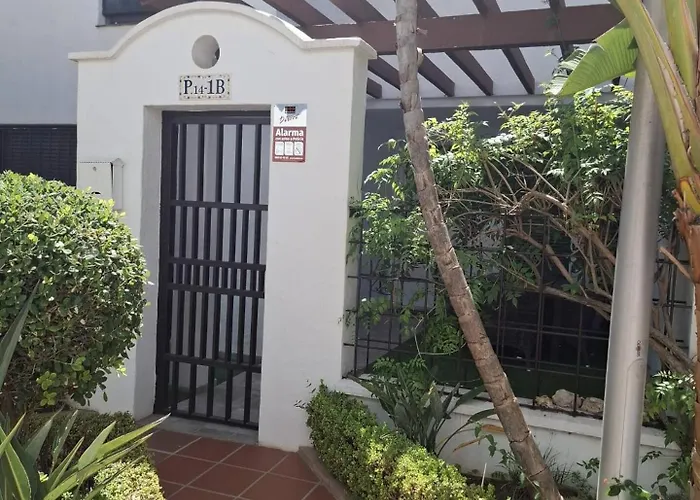 Happy Travel Renovated Duplex Marbella