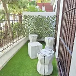 Happy Travel Renovated Duplex *
