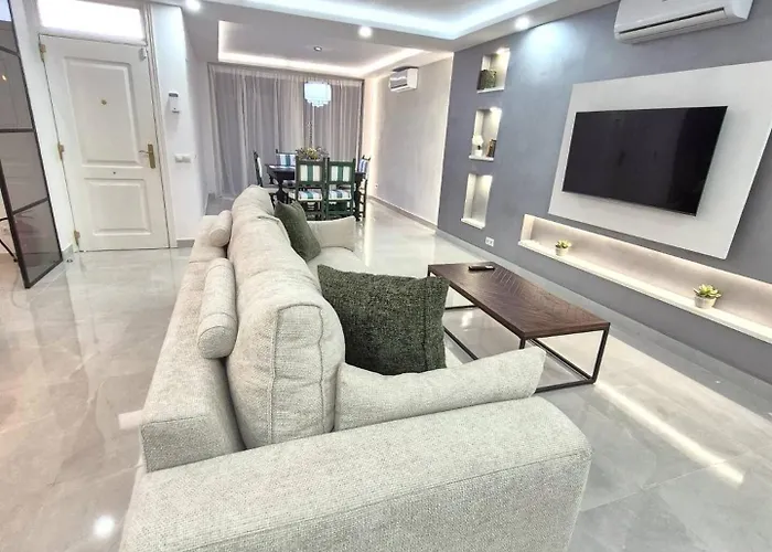 Happy Travel Renovated Duplex Daire Marbella